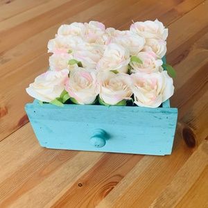 Decorative rustic floral decor